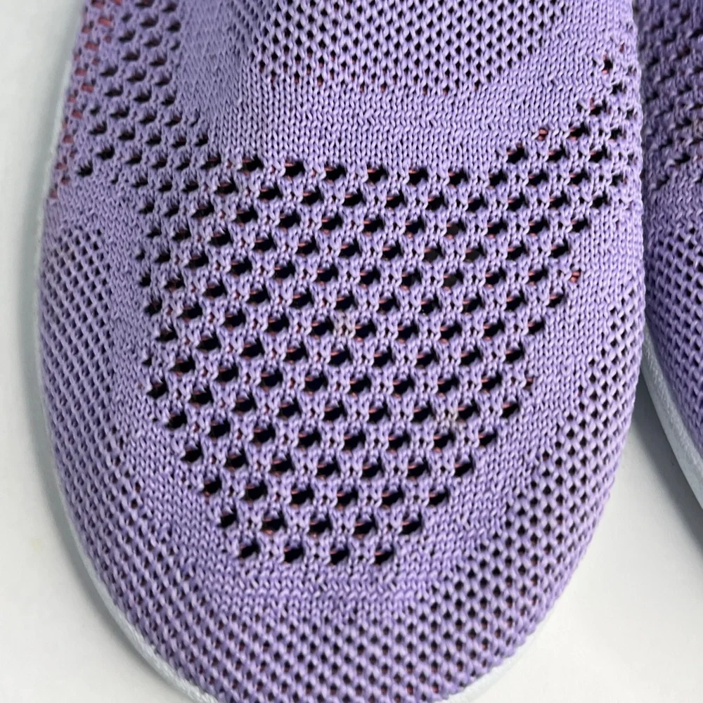 NWT Speedo Junior Girls' Surf Strider Water Shoe, Lavender/Pink Sizes M and L